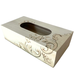 Cutie de servetele pictata cu ornamente