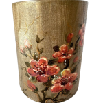 pahar de lemn pictat cu flori de cirese