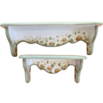 set de doua etajere pictate cu margarete